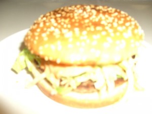 (49) Maxi Burger