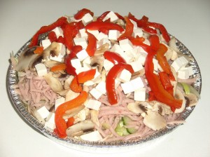 (65) Pizzafyld Salat